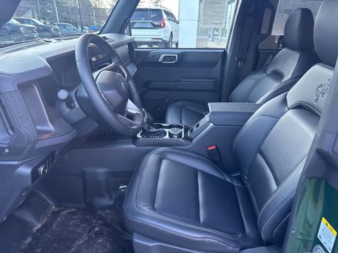 New 2025 Ford Bronco Big Bend w/ Black Diamond Package AWD/4WD image 13