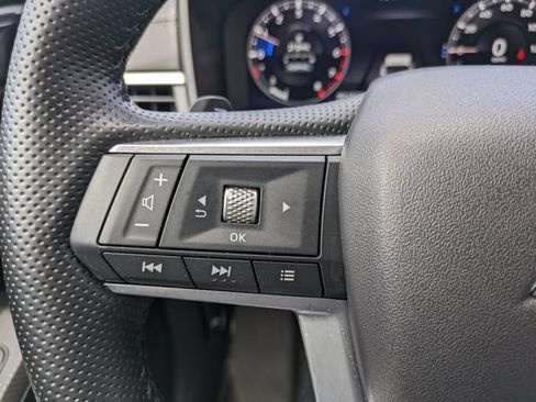 Used 2024 Mitsubishi Outlander SEL FWD image 24
