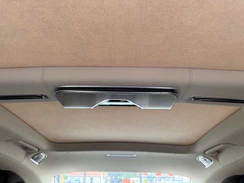 Used 2024 Mercedes-Benz Maybach S 580 4MATIC image 40