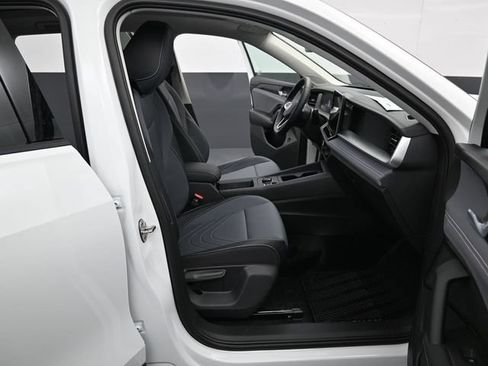 New 2026 Volkswagen Tiguan SE AWD/4WD image 14