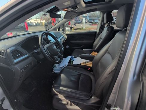 Used 2019 Honda Odyssey EX-L image 3