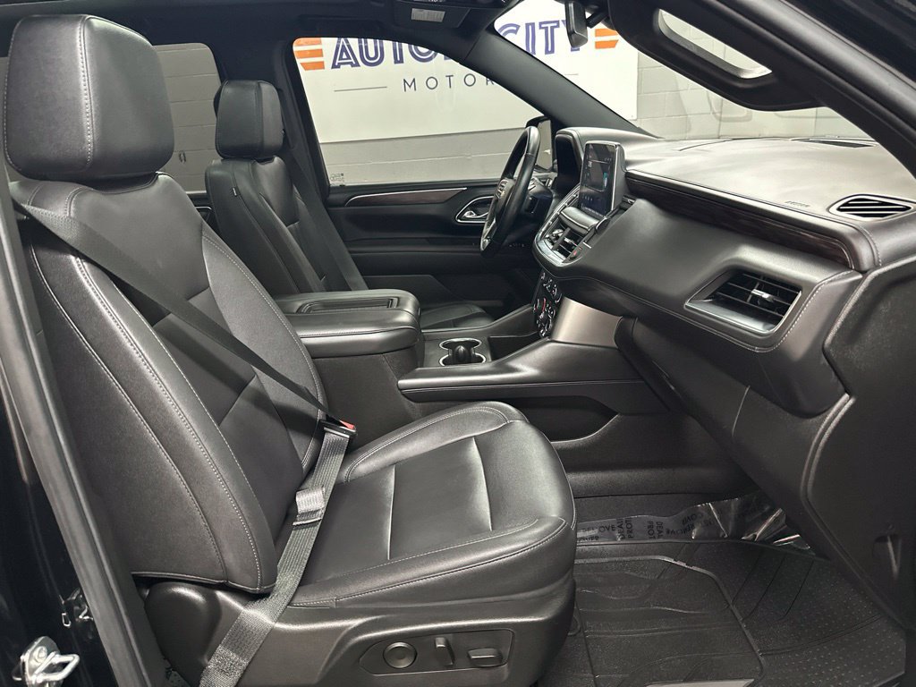 Used 2023 Chevrolet Tahoe LT w/ Luxury Package AWD/4WD image 19