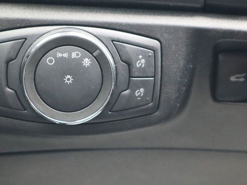 Used 2017 Ford Fusion Titanium image 28