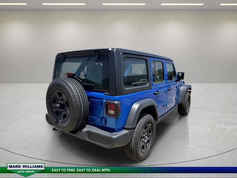 Used 2024 Jeep Wrangler Unlimited Sport AWD/4WD image 4