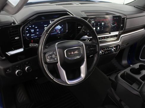 Used 2022 GMC Sierra 1500 Elevation image 8