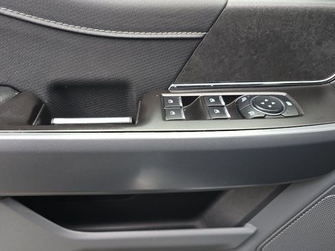 Used 2024 Ford F150 XLT w/ Mobile Office Package image 10