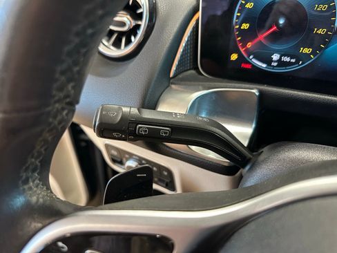 Used 2020 Mercedes-Benz GLB 250 image 20