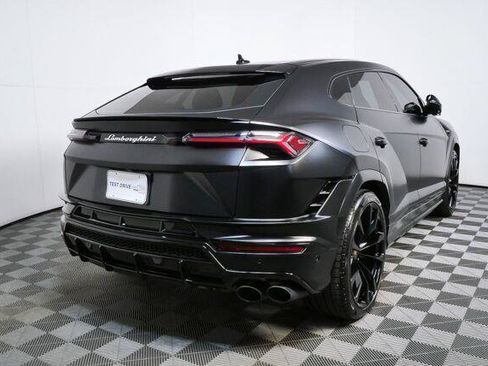 Used 2024 Lamborghini Urus S AWD/4WD image 19