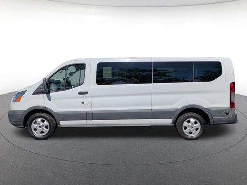 Used 2018 Ford Transit 350 XLT RWD image 2