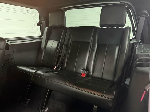 Used 2010 Ford Expedition Limited image 22
