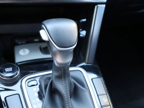 Used 2025 Kia Seltos S FWD image 16