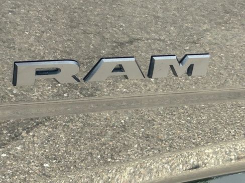 Used 2023 RAM 2500 Laramie w/ Night Edition AWD/4WD image 18