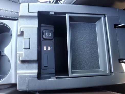 New 2025 MAZDA CX-5 Signature image 26