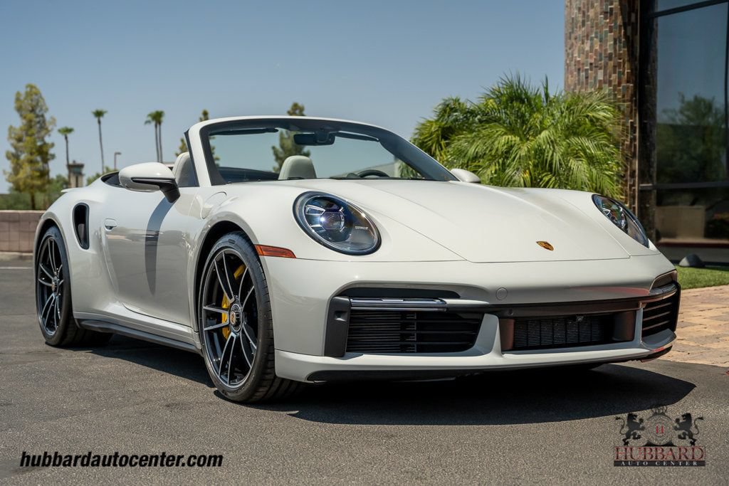 Used 2022 Porsche 911 Cabriolet AWD/4WD image 10