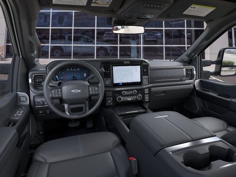 New 2026 Ford F250 Platinum w/ FX4 Off-Road Package AWD/4WD image 9