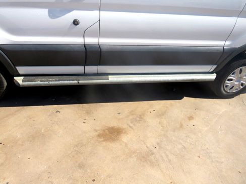 Used 2015 Ford Transit 250 130 Low Roof w/ Exterior Upgrade Package image 17