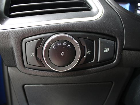 Used 2024 Ford Edge SEL AWD/4WD image 8