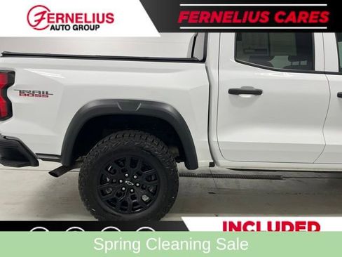 Used 2024 Chevrolet Colorado Trail Boss w/ Technology Package AWD/4WD image 8