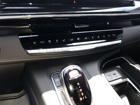 Used 2024 Cadillac Escalade Sport w/ Touring Package AWD/4WD image 19