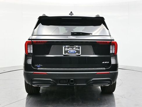 New 2026 Ford Explorer ST-Line w/ ST-Line Street Pack image 6