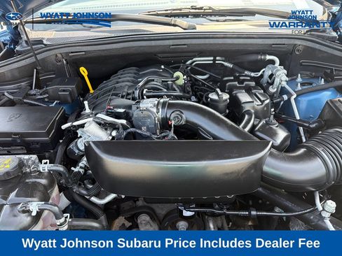 Used 2025 Dodge Durango GT AWD/4WD image 17