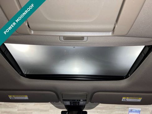 Used 2022 Honda Odyssey Elite image 5