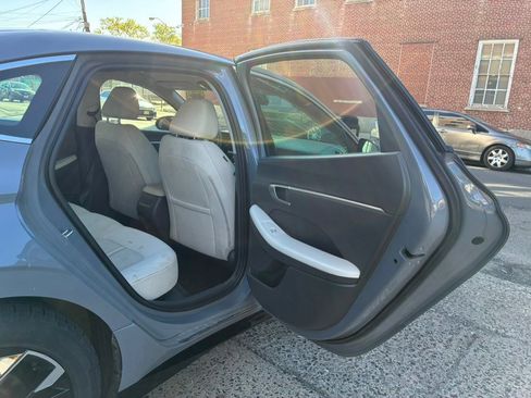 Used 2024 Hyundai Sonata SEL FWD image 11