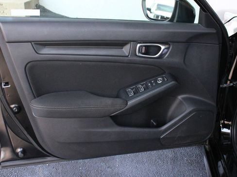 Used 2022 Honda Civic Sport image 12