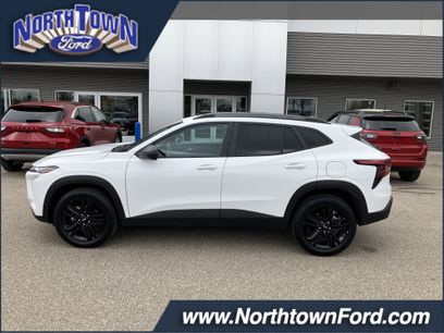 Used 2025 Chevrolet Trax ACTIV w/ Driver Confidence Package