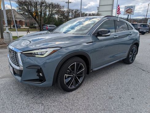 Certified 2025 INFINITI QX55 Essential image 1