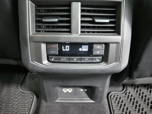 Used 2019 Volkswagen Atlas SEL Premium AWD/4WD image 29