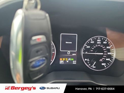 New 2025 Subaru Outback Limited image 16