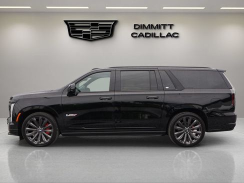 Certified 2025 Cadillac Escalade ESV V AWD/4WD image 8