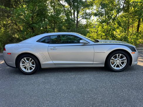 Used 2014 Chevrolet Camaro LS RWD image 3