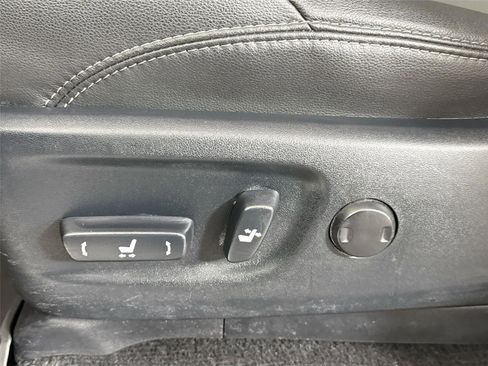 Certified 2024 Toyota 4Runner SR5 Premium AWD/4WD image 30