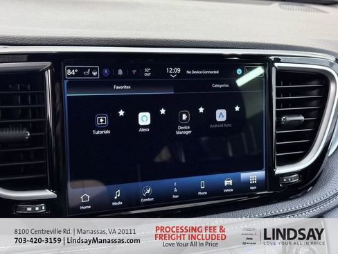 New 2026 Chrysler Pacifica Limited w/ S Appearance Package AWD/4WD image 29