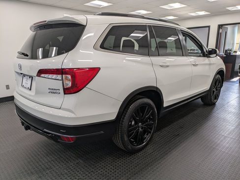 Certified 2022 Honda Pilot Special Edition image 4