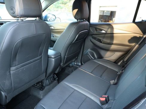 Used 2023 Buick Encore GX Essence w/ Experience Buick Package image 21