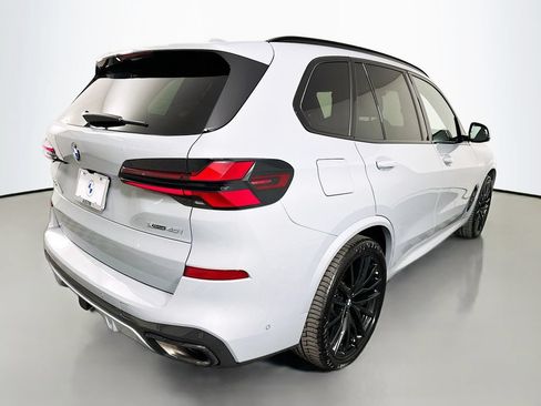 Used 2026 BMW X5 xDrive40i w/ M Sport Package AWD/4WD image 5