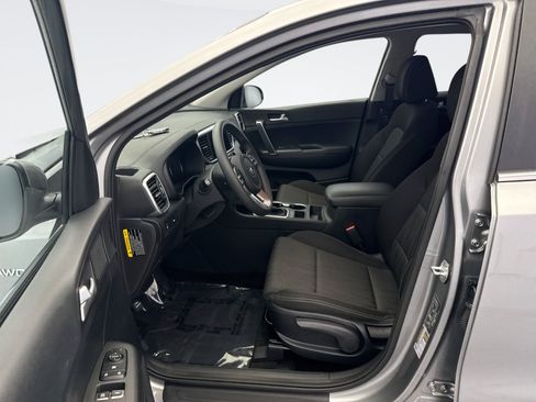 Used 2021 Kia Sportage LX AWD/4WD image 10