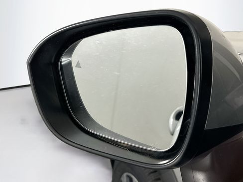 Used 2023 Nissan Rogue SV FWD image 16