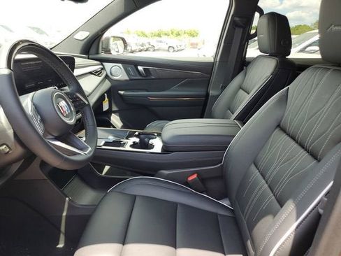 New 2026 Buick Enclave Avenir w/ Super Cruise Package FWD image 19