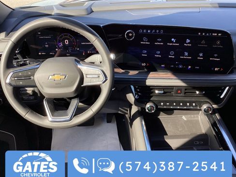New 2026 Chevrolet Suburban LS w/ Max Trailering Package AWD/4WD image 12