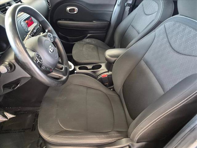 Used 2014 Kia Soul FWD image 10
