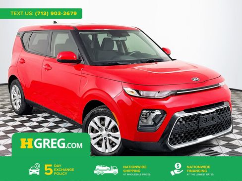 Used 2021 Kia Soul LX image 1