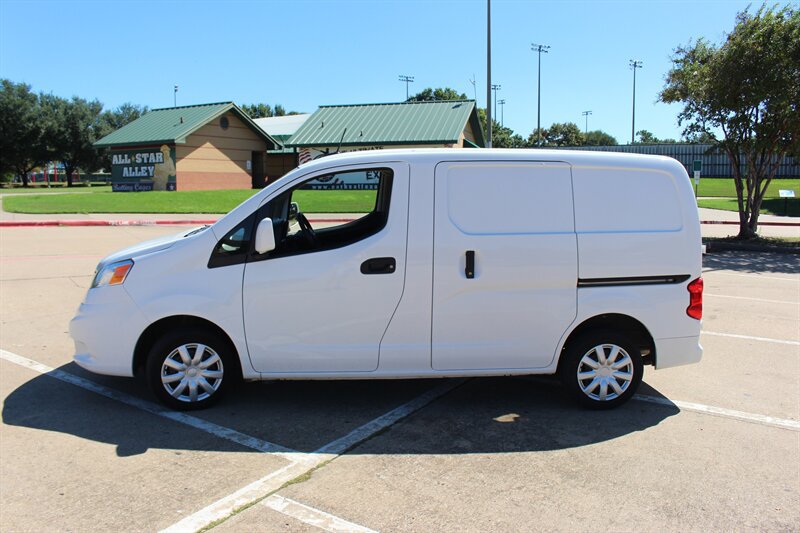 Used 2020 Nissan NV200 SV FWD image 2