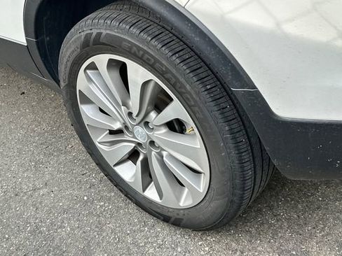 Used 2019 Buick Encore Preferred image 8