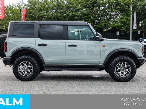 Used 2024 Ford Bronco Badlands AWD/4WD image 10
