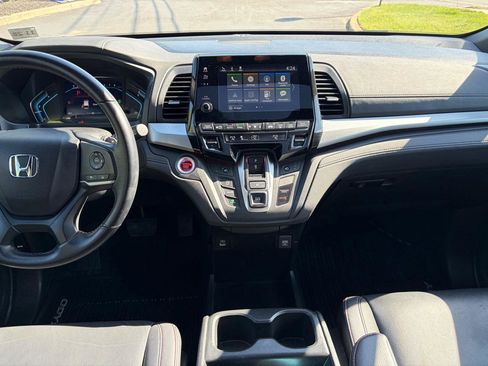 Used 2024 Honda Odyssey Sport image 25