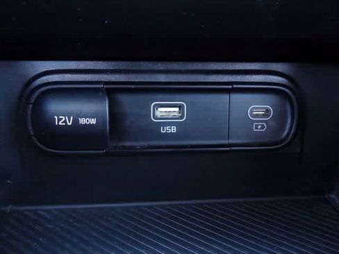 Used 2024 Kia Sportage LX FWD image 24